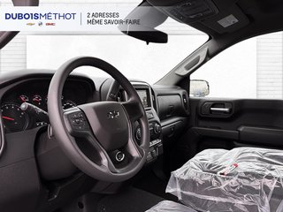 Chevrolet Silverado 1500 Custom Trail Boss 2026 à Victoriaville, Québec - 4 - w320h240px