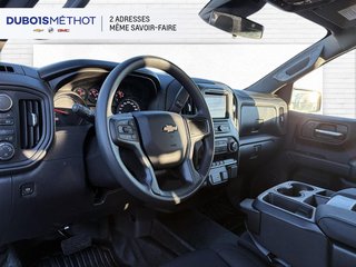 Chevrolet Silverado 1500 WT 2026 à Plessisville, Québec - 4 - w320h240px
