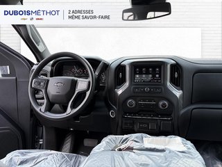 Chevrolet SILVERADO 2500 4RM CUSTOM CREW Custom 2025 à Victoriaville, Québec - 5 - w320h240px