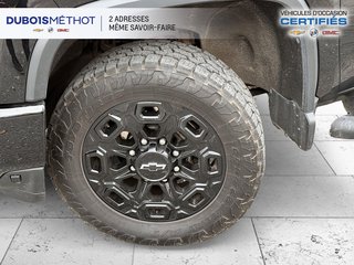 2022 Chevrolet Silverado 2500HD LT Z71 DURAMAX MIDNIGHT BOITE LONGUE 8 PIED DIESEL in Victoriaville, Quebec - 2 - w320h240px