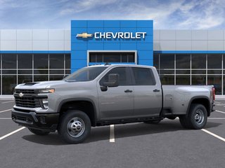 2026 Chevrolet Silverado 3500 HD WT DRW in Plessisville, Quebec - 2 - w320h240px
