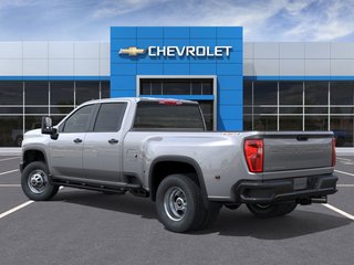 2026 Chevrolet Silverado 3500 HD WT DRW in Plessisville, Quebec - 3 - w320h240px