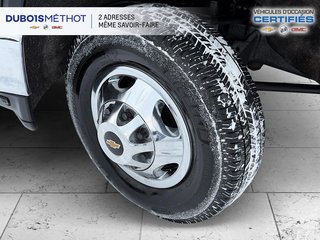 Chevrolet Silverado 3500HD LT, 3500 DURAMAX DIESEL V8 6.6L DOUBLE ROUE !!! 2023 à Victoriaville, Québec - 2 - w320h240px