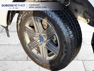 2020 Ford F-150 V6 3.5L ECOBOOST, 4X4, SUPECREW in Plessisville, Quebec - 3 - w320h240px