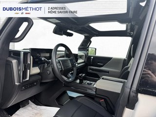 2026 GMC Hummer EV Pickup in Victoriaville, Quebec - 26 - w320h240px
