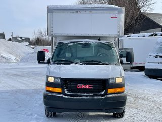 GMC Savana Cargo Van DECK 14 PIEDS ROUE SIMPLE V8 6.6L  DIFF BARRE !!! 2024 à Victoriaville, Québec - 2 - w320h240px