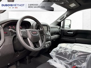 GMC SIERRA 1500 PRO CREW 4RM Pro 2026 à Plessisville, Québec - 4 - w320h240px