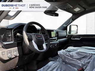 GMC SIERRA 2500 SLE CREW CAB 4RM SLE 2025 à Victoriaville, Québec - 4 - w320h240px
