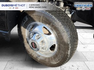 2023 GMC Sierra 3500HD DENALI, DOUBLE ROUE, DURAMAX V8 6.6L DIESEL CUIR ! in Plessisville, Quebec - 2 - w320h240px