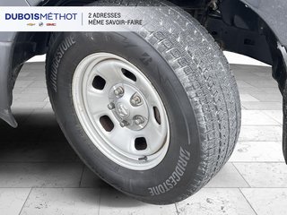 Ram 1500 Classic TRADESMAN, HEMI 5.7L, 4X4, CAB REGULIER 8 PIEDS !! 2020 à Victoriaville, Québec - 2 - w320h240px