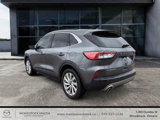 2022 Ford Escape Titanium Hybrid