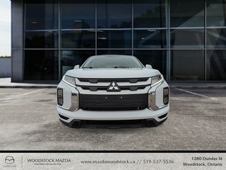 2022 Mitsubishi RVR ES