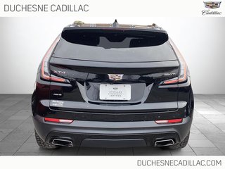 Cadillac XT4 AWD  2020 à Alma, Québec - 3 - w320h240px