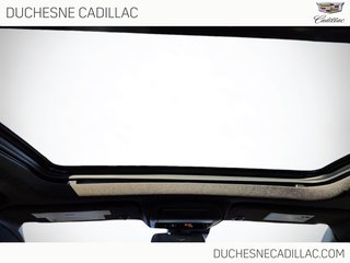 Cadillac XT4 AWD  2023 à Alma, Québec - 15 - w320h240px