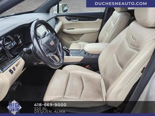 2017 Cadillac XT5 in Alma, Quebec - 11 - w320h240px