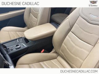 Cadillac XT6 AWD  2022 à Alma, Québec - 6 - w320h240px