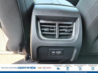 Chevrolet Blazer AWD  2022 à Alma, Québec - 11 - w320h240px