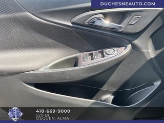 Chevrolet Malibu  2018 à Alma, Québec - 10 - w320h240px