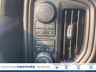 Chevrolet Silverado 1500 4WD crew cab  2020 à Alma, Québec - 16 - w320h240px