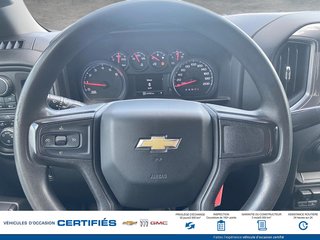 Chevrolet Silverado 1500  2020 à Alma, Québec - 16 - w320h240px