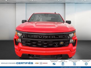 Chevrolet Silverado 1500 4WD crew cab Custom 2022 à Alma, Québec - 2 - w320h240px