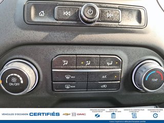 Chevrolet Silverado 1500 4WD Crew Cab  2022 à Alma, Québec - 20 - w320h240px