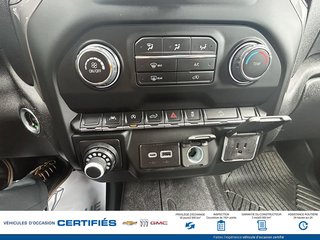 Chevrolet Silverado 1500 4WD Crew Cab  2022 à Alma, Québec - 16 - w320h240px