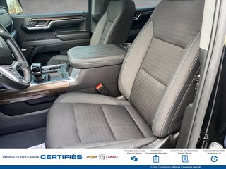 Chevrolet Silverado 1500  2023 à Alma, Québec - 14 - w320h240px