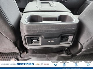 Chevrolet Silverado 1500 4WD crew cab  2022 à Alma, Québec - 28 - w320h240px
