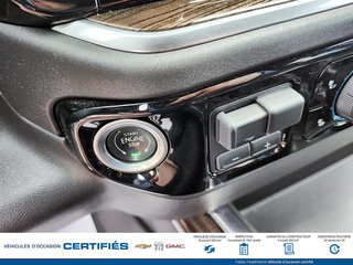 Chevrolet Silverado 1500 4WD crew cab  2022 à Alma, Québec - 20 - w320h240px