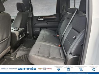 Chevrolet Silverado 1500  2023 à Alma, Québec - 11 - w320h240px