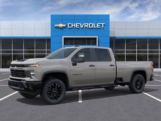 Chevrolet SILVERADO 2500 4RM CUSTOM CREW  2026 à Alma, Québec - 2 - w320h240px
