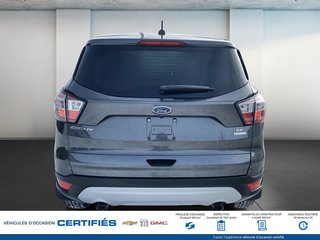 Ford Escape  2017 à Alma, Québec - 3 - w320h240px