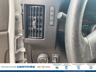 GMC Savana Cargo 2500  2023 à Alma, Québec - 18 - w320h240px