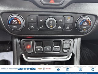 GMC Terrain AWD  2020 à Alma, Québec - 16 - w320h240px