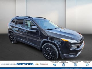 2017 Jeep Cherokee ALTITUDE in Alma, Quebec - 3 - w320h240px