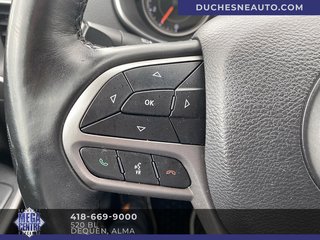 Jeep Cherokee  2019 à Alma, Québec - 14 - w320h240px