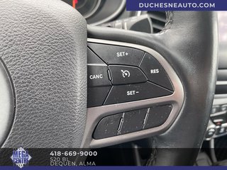 Jeep Cherokee  2019 à Alma, Québec - 15 - w320h240px