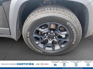 Jeep CHEROKEE  2023 à Alma, Québec - 9 - w320h240px