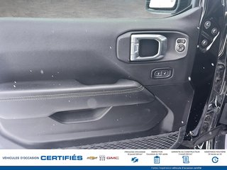 2021 Jeep WRANGLER in Alma, Quebec - 20 - w320h240px