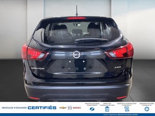 Nissan Qashqai  2018 à Alma, Québec - 4 - w320h240px
