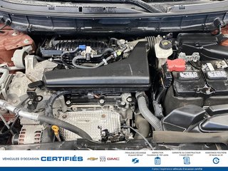 Nissan Rogue  2017 à Alma, Québec - 8 - w320h240px