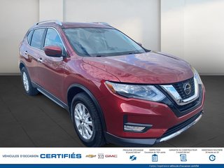 Nissan Rogue AWD SV 2018 à Alma, Québec - 3 - w320h240px