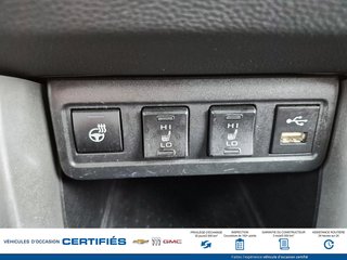 2022 Toyota COROLLA CROSS in Alma, Quebec - 19 - w320h240px