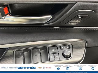 2021 Toyota VENZA in Alma, Quebec - 19 - w320h240px