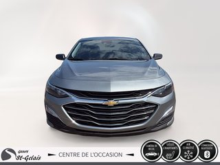Chevrolet Malibu LS 2023 à La Malbaie, Québec - 2 - w320h240px