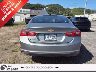 Chevrolet Malibu LS 2023 à La Malbaie, Québec - 3 - w320h240px