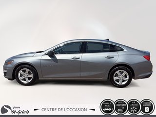 Chevrolet Malibu LS 2023 à La Malbaie, Québec - 5 - w320h240px