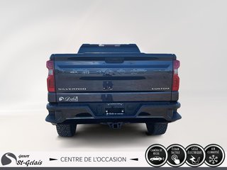 2022  Silverado 1500 Custom Trail Boss in La Malbaie, Quebec - 3 - w320h240px