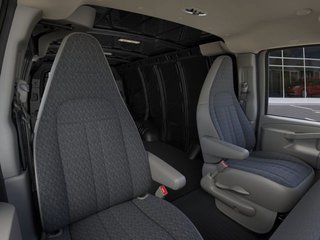 GMC Savana Cargo Van  2025 à La Malbaie, Québec - 6 - w320h240px